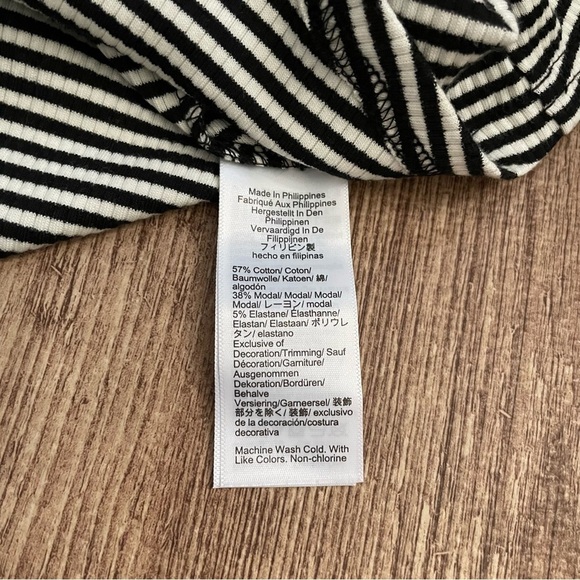 J Crew Vintage Rib Henley Striped T-Shirt Size XS - Picture 5 of 5